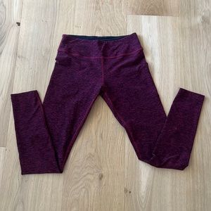 Beyond Yoga pink leggings